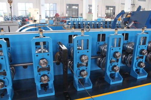 跨界銷售新思路 久進五金機械廠敘利亞光伏支架成型機與卷閘機的多元市場策略